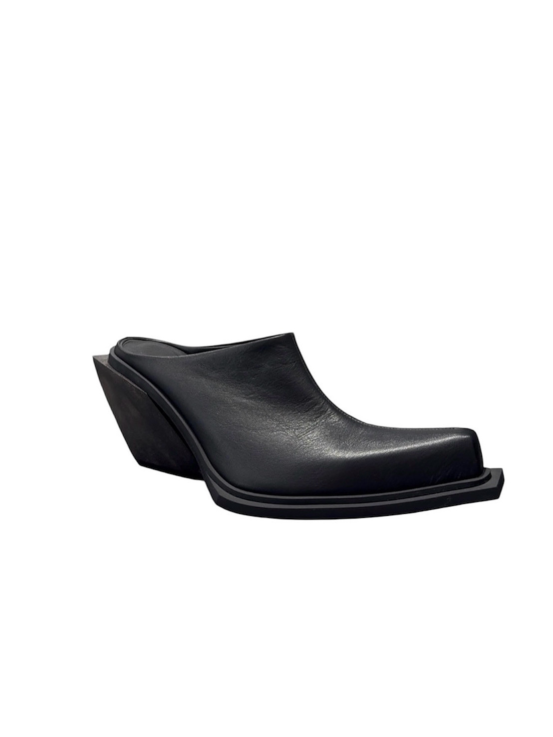 63FF815C-683C-4395-BA39-0FC2C3372098